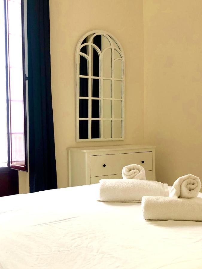 Arenal Suite - 1 Dormtitorio Seville Ngoại thất bức ảnh