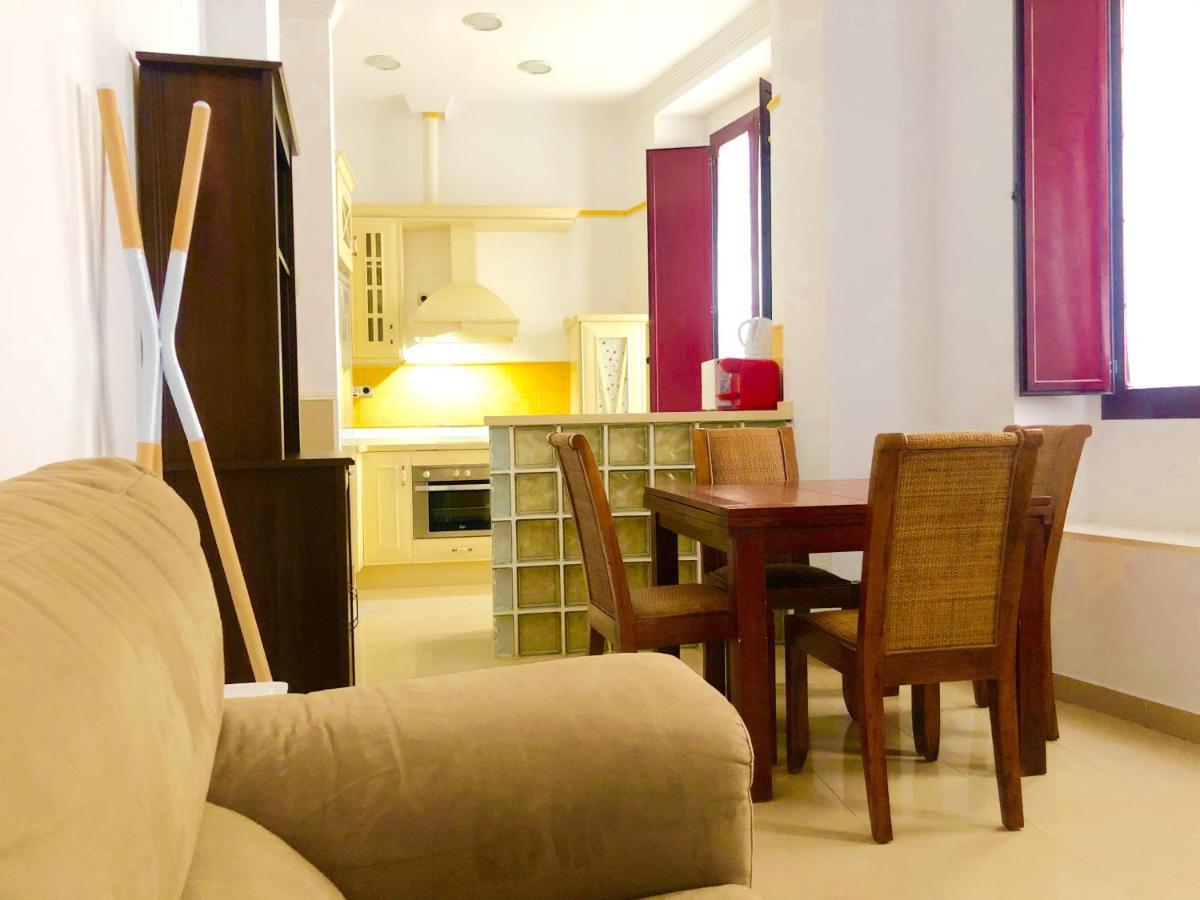 Arenal Suite - 1 Dormtitorio Seville Ngoại thất bức ảnh